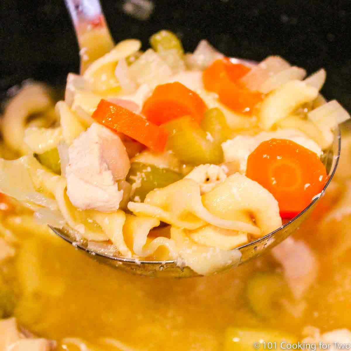 Easy Crockpot Chicken Noodle Soup Recipe - How to Make Slow Cooker