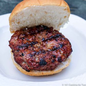 Dan Haiku Meisje How to Grill Hamburgers - A Tutorial | 101 Cooking For Two