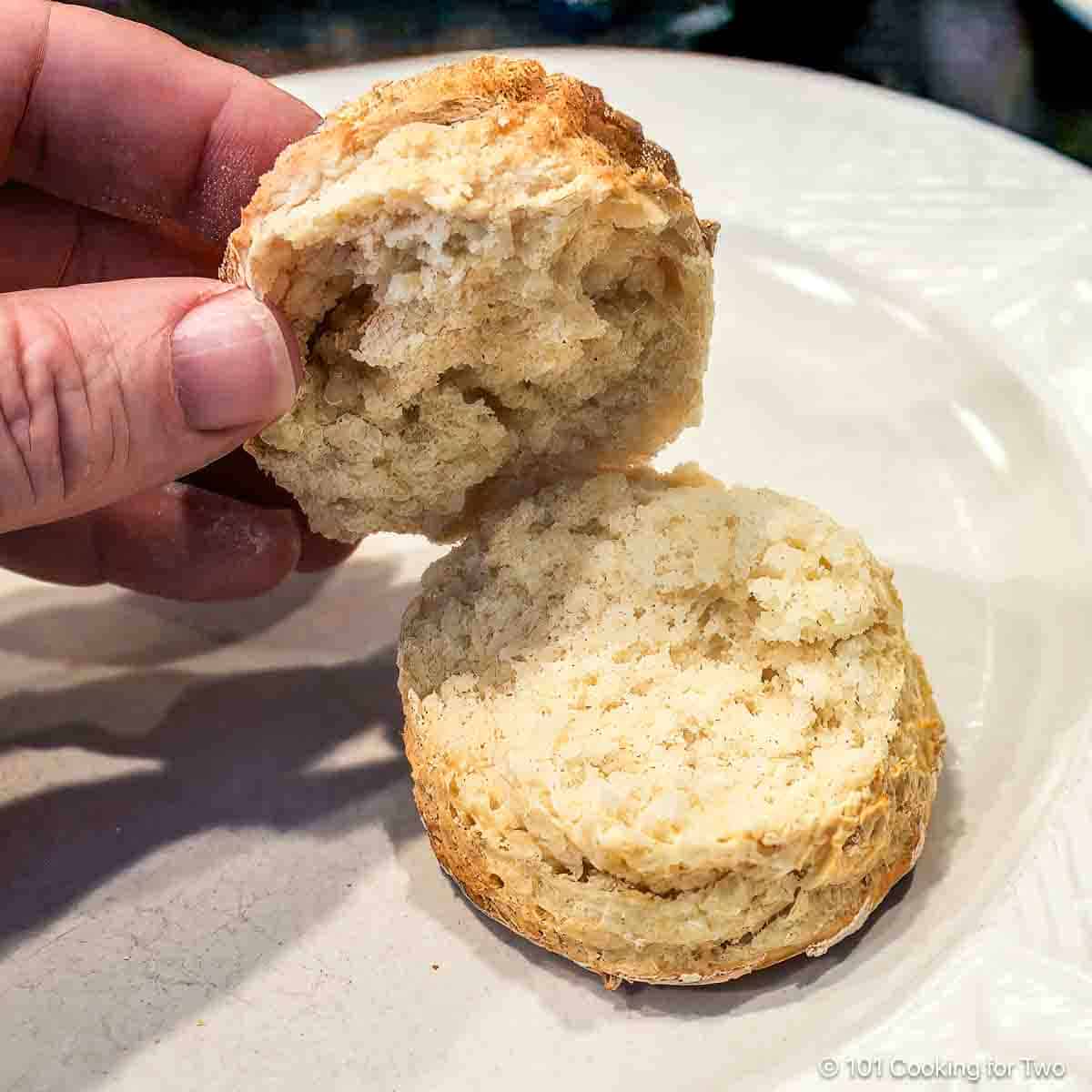 Cut biscuit opened on a plate.